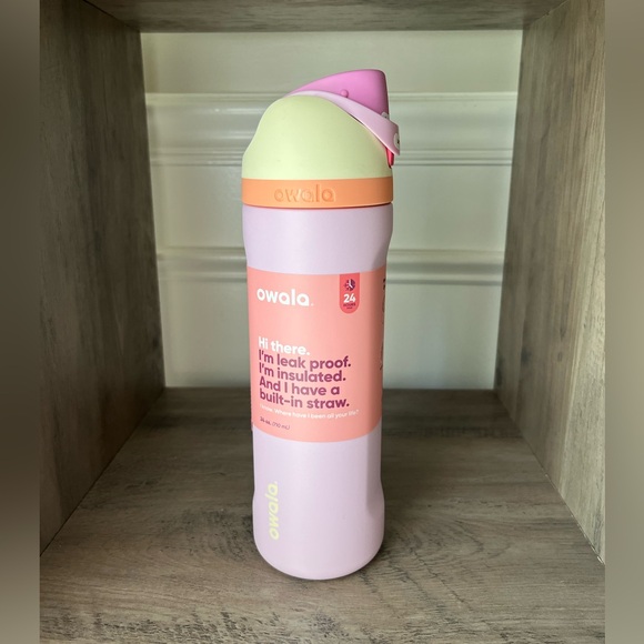 Owala Popping Peony 24oz FreeSip Water Bottle - Picture 4 of 6